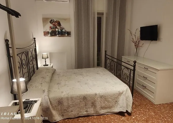 Sergio Tourist Close Tiburtina Station Affittacamere 4*